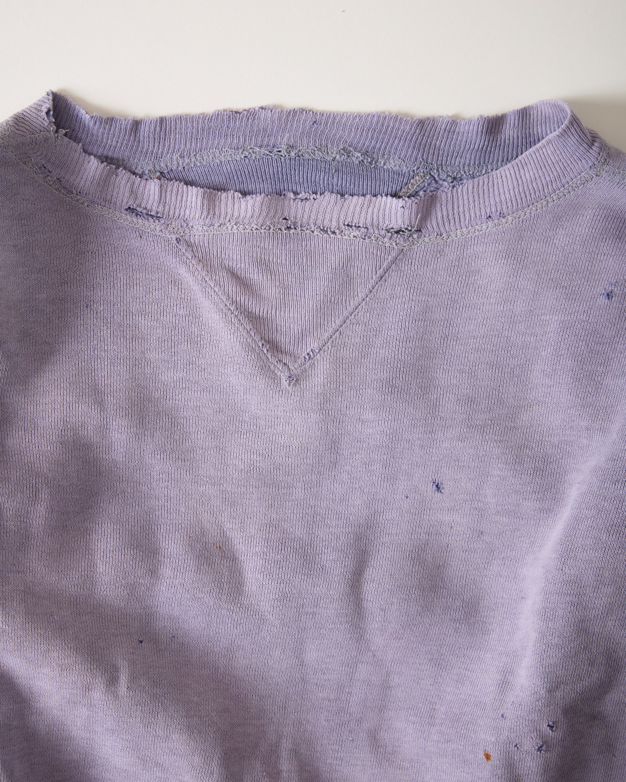 1950s Distressed Double-V Crewneck Sweatshirt - Faded Lavender - M