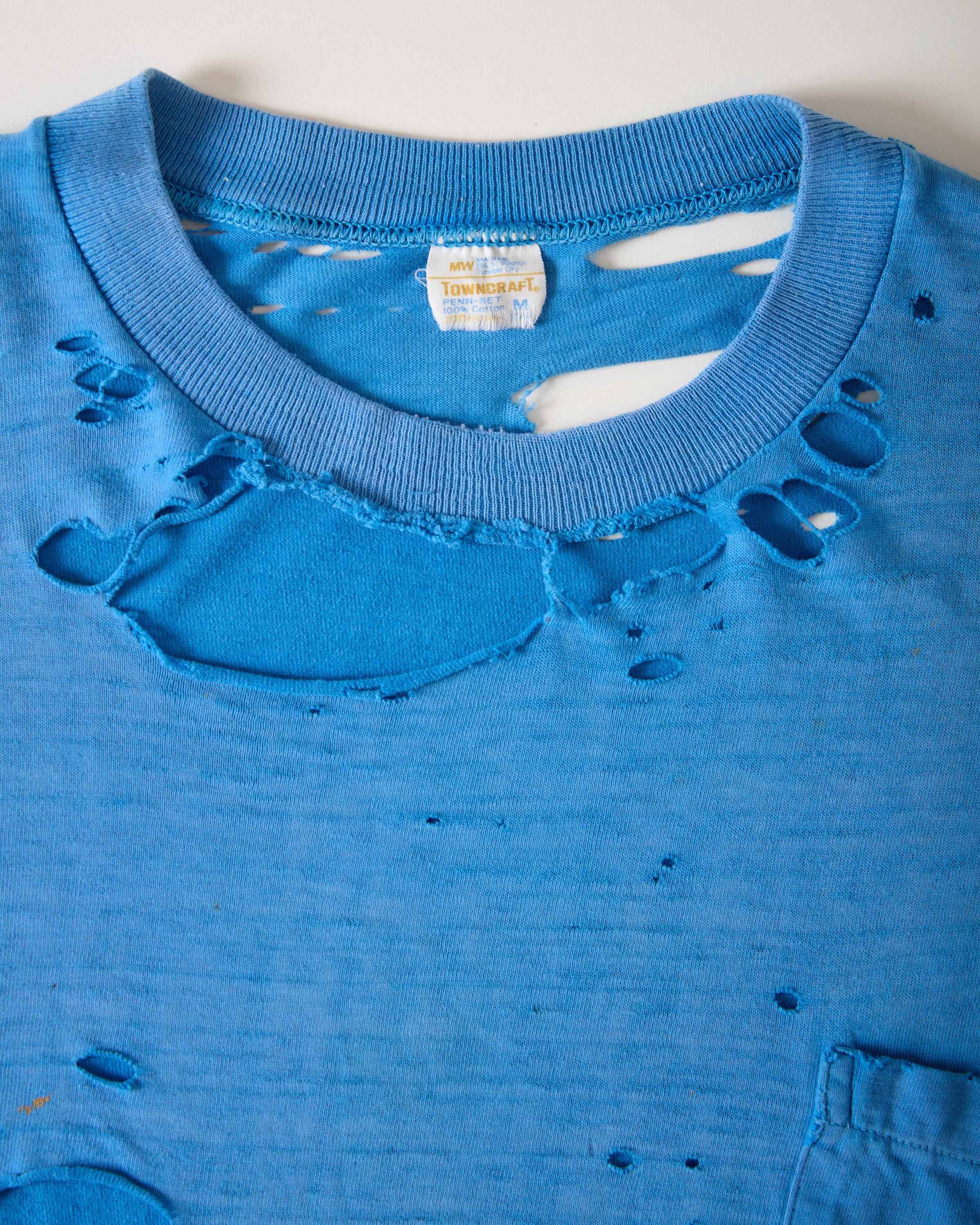 1970s Thrashed Pocket T-Shirt - Faded Olympic Blue - M/L