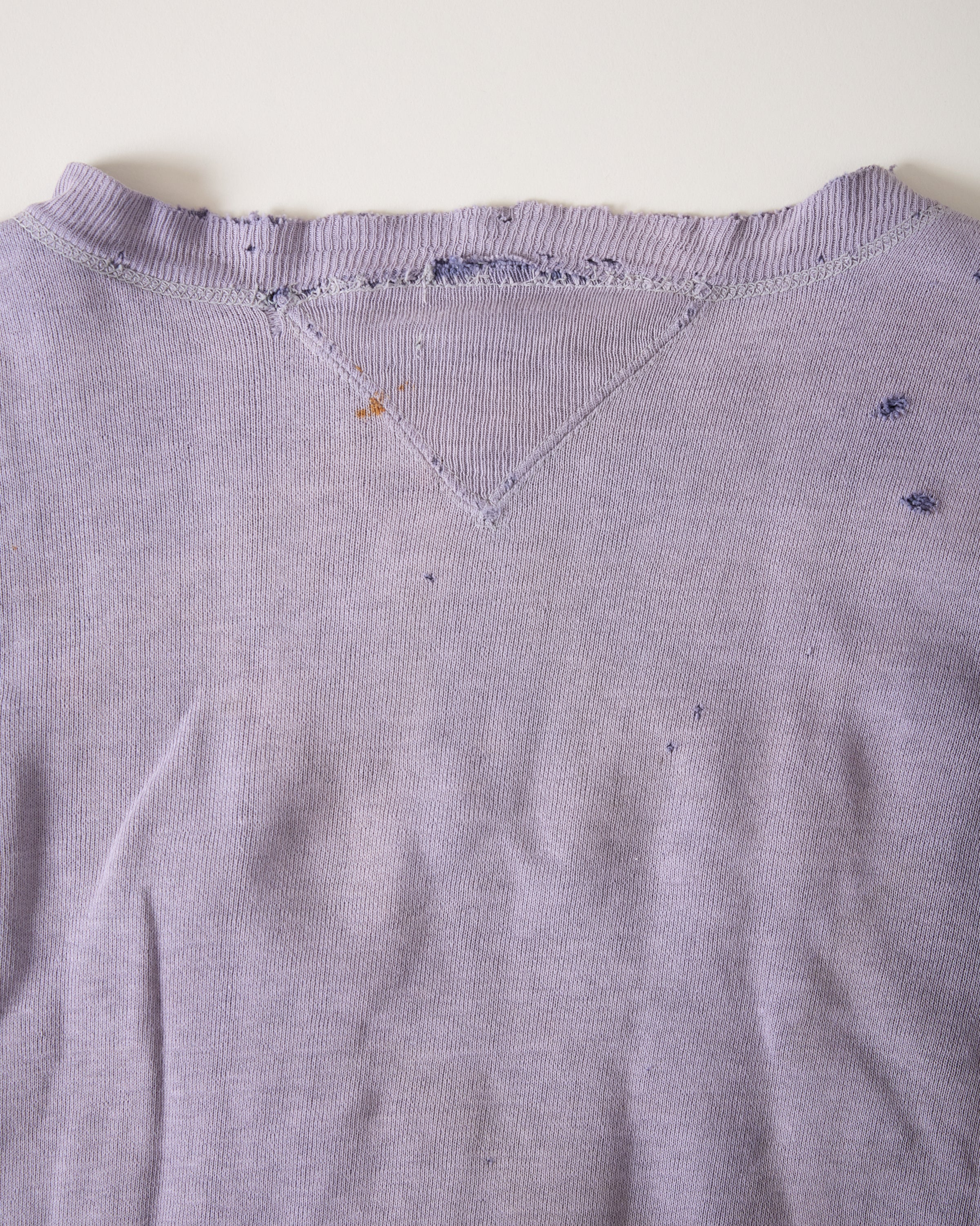 1950s Distressed Double-V Crewneck Sweatshirt - Faded Lavender - M
