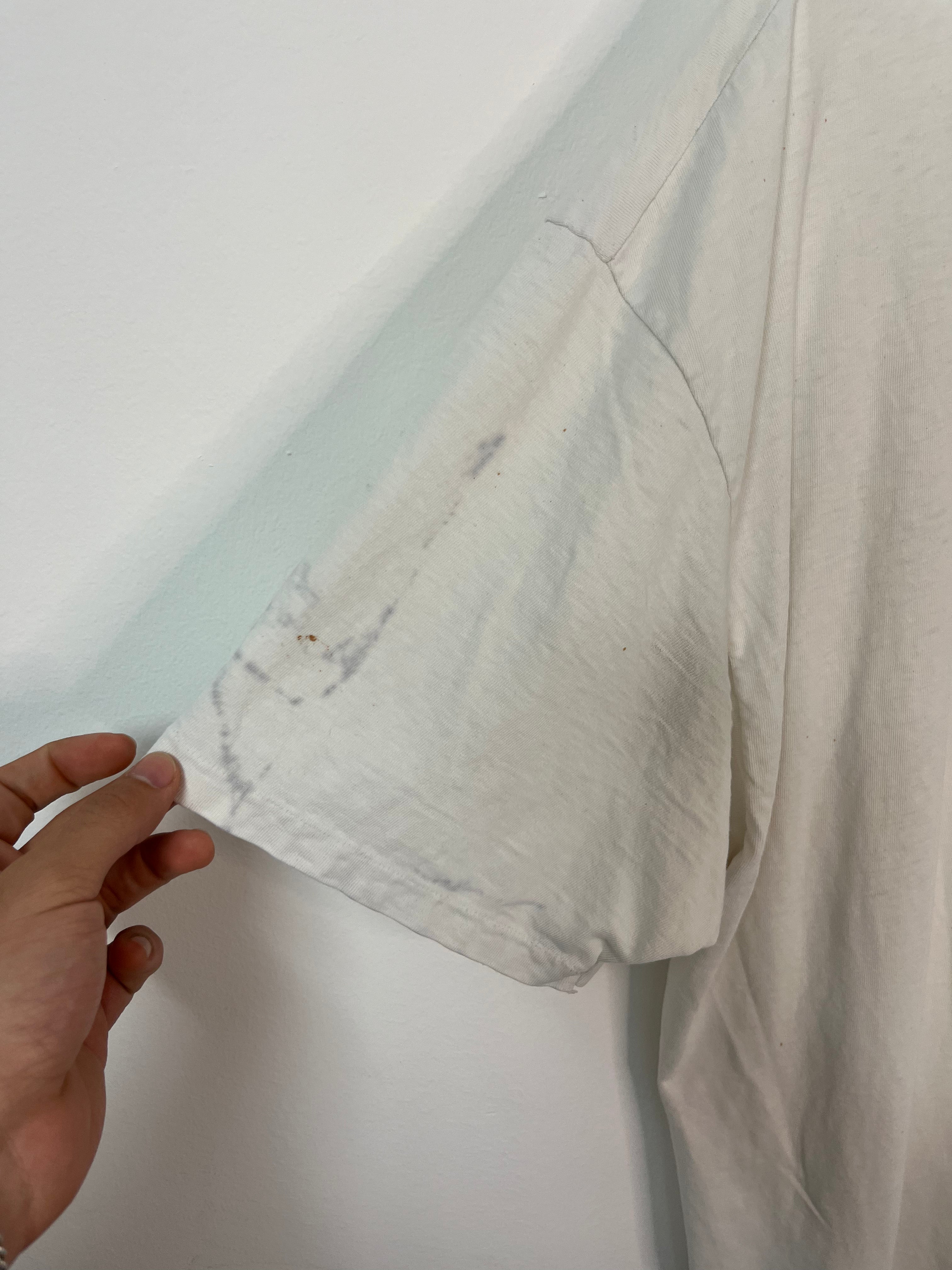 90s Jacuzzi Distressed T-Shirt - Aged White - XL/XXL