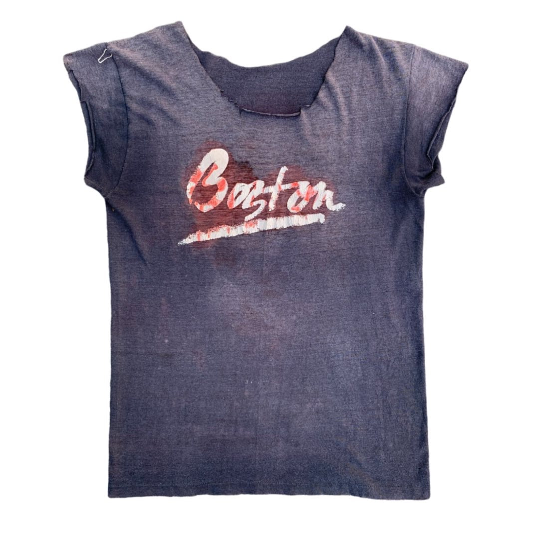 Thrashed 70s Boston T-Shirt - Faded Black/Purple - XS