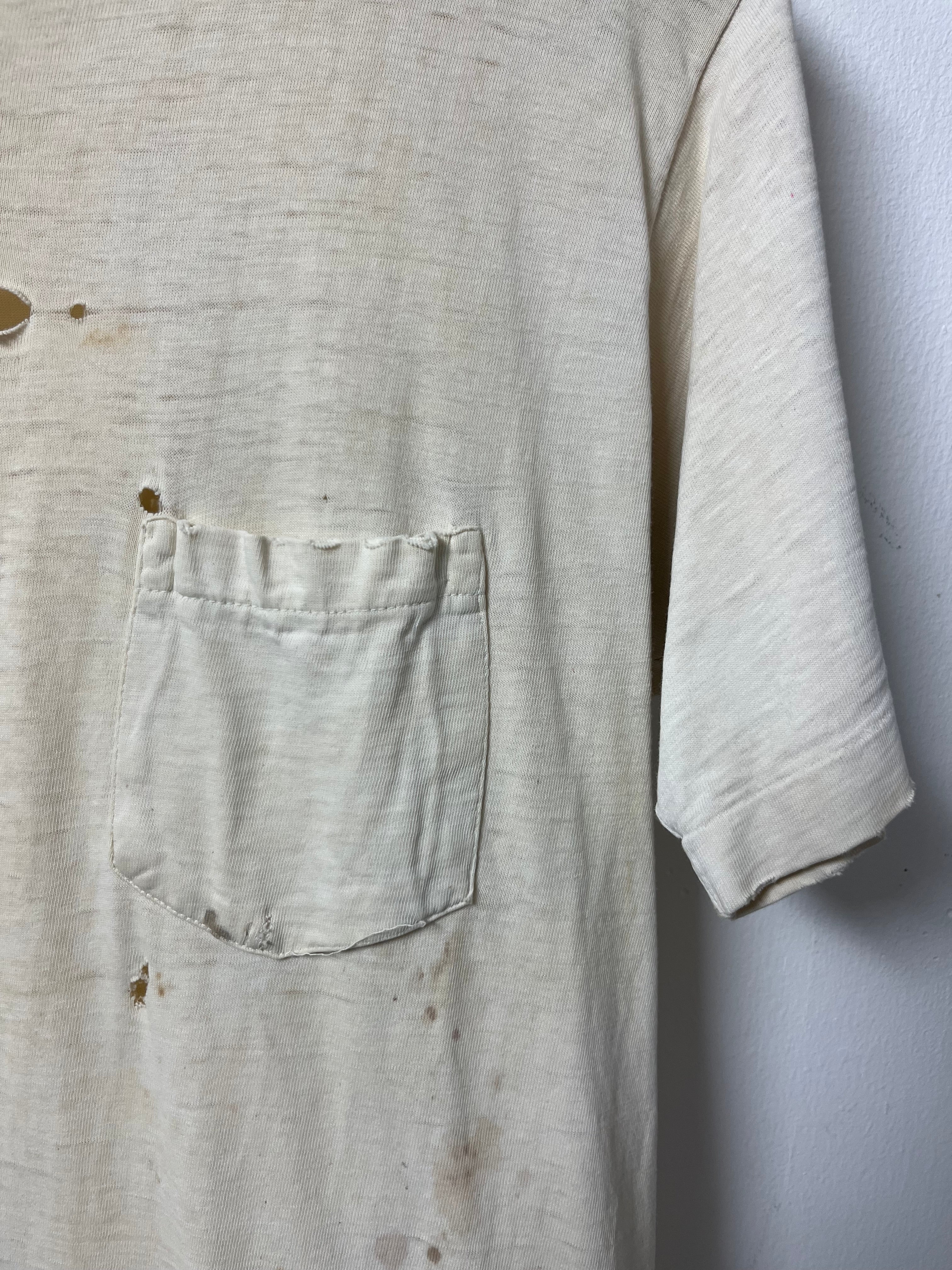 1960s White Thrashed Pocket T-Shirt - Aged White - L