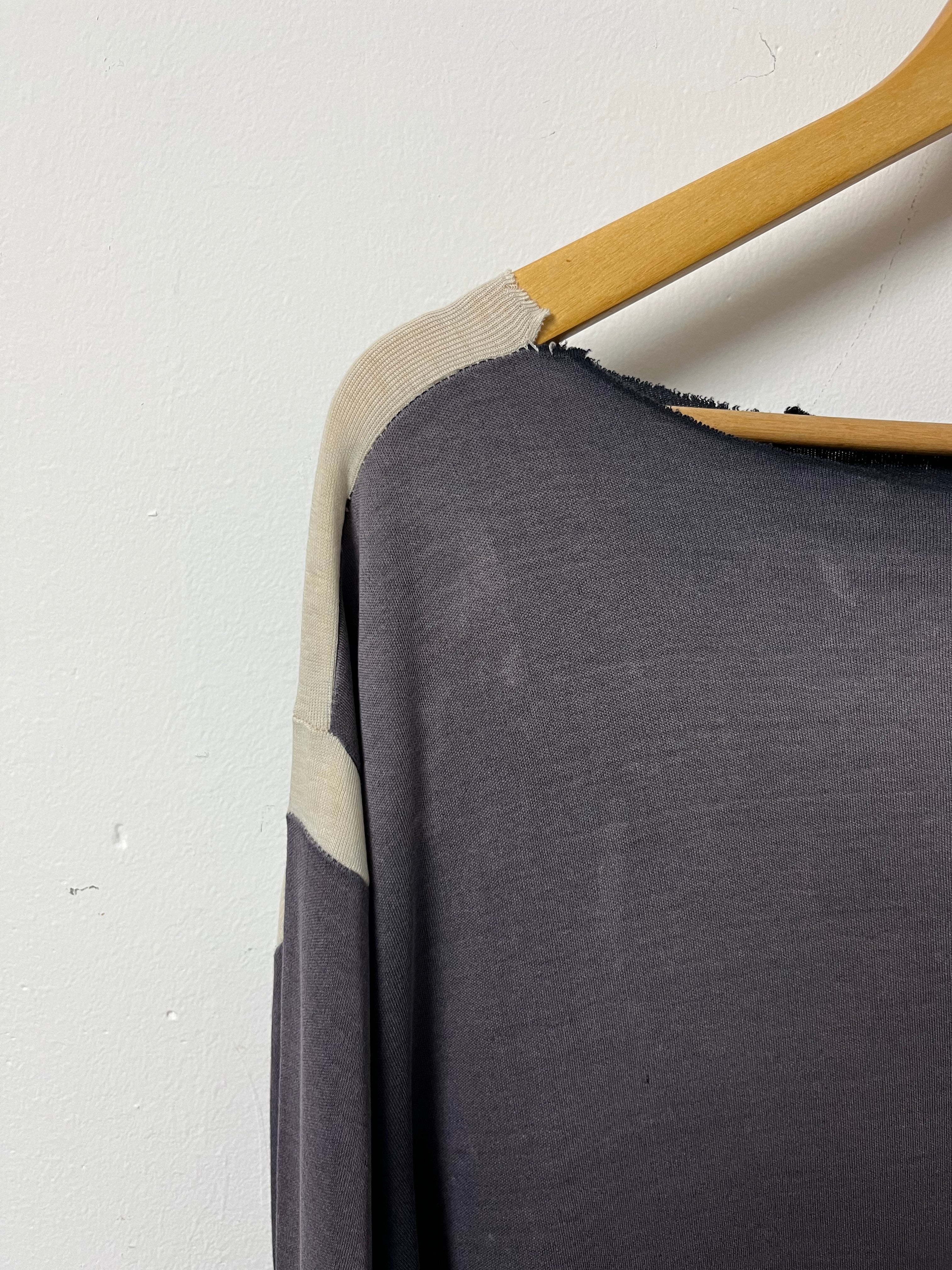 1970s Thrashed Designer T-Shirt - Sun Faded Black/Navy - L