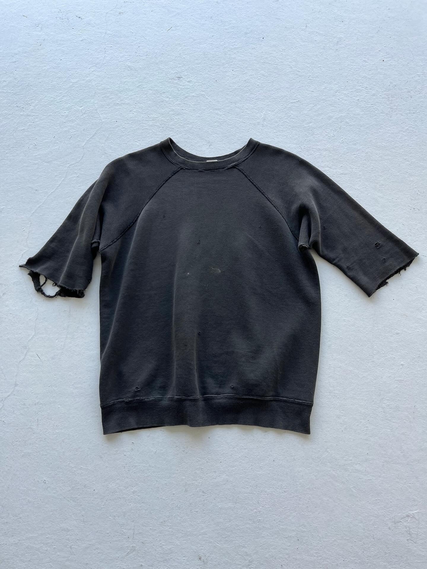 1960s Distressed Cutoff Crewneck Sweatshirt - Faded Black - M/L