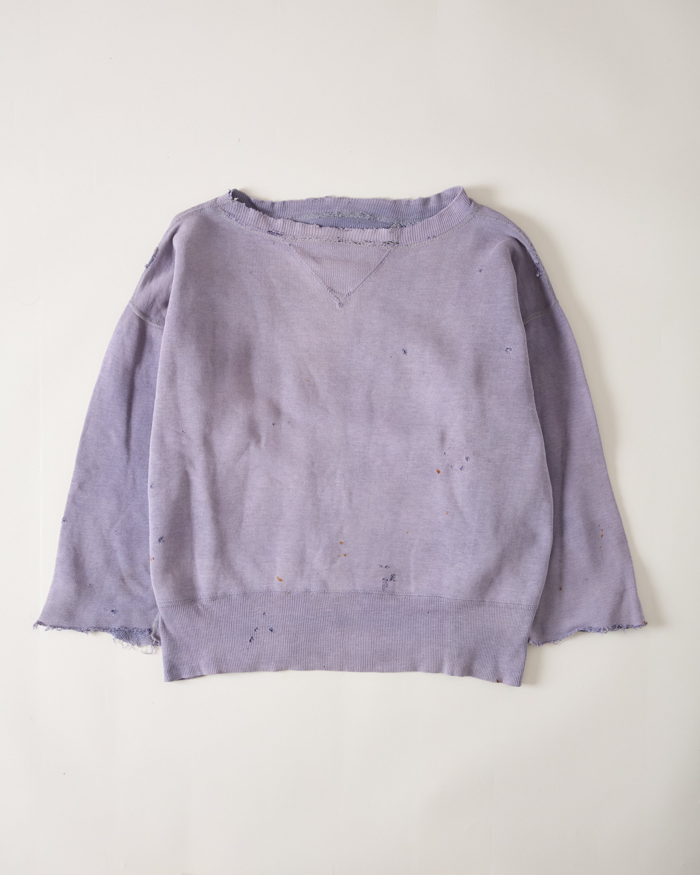 1950s Distressed Double-V Crewneck Sweatshirt - Faded Lavender - M