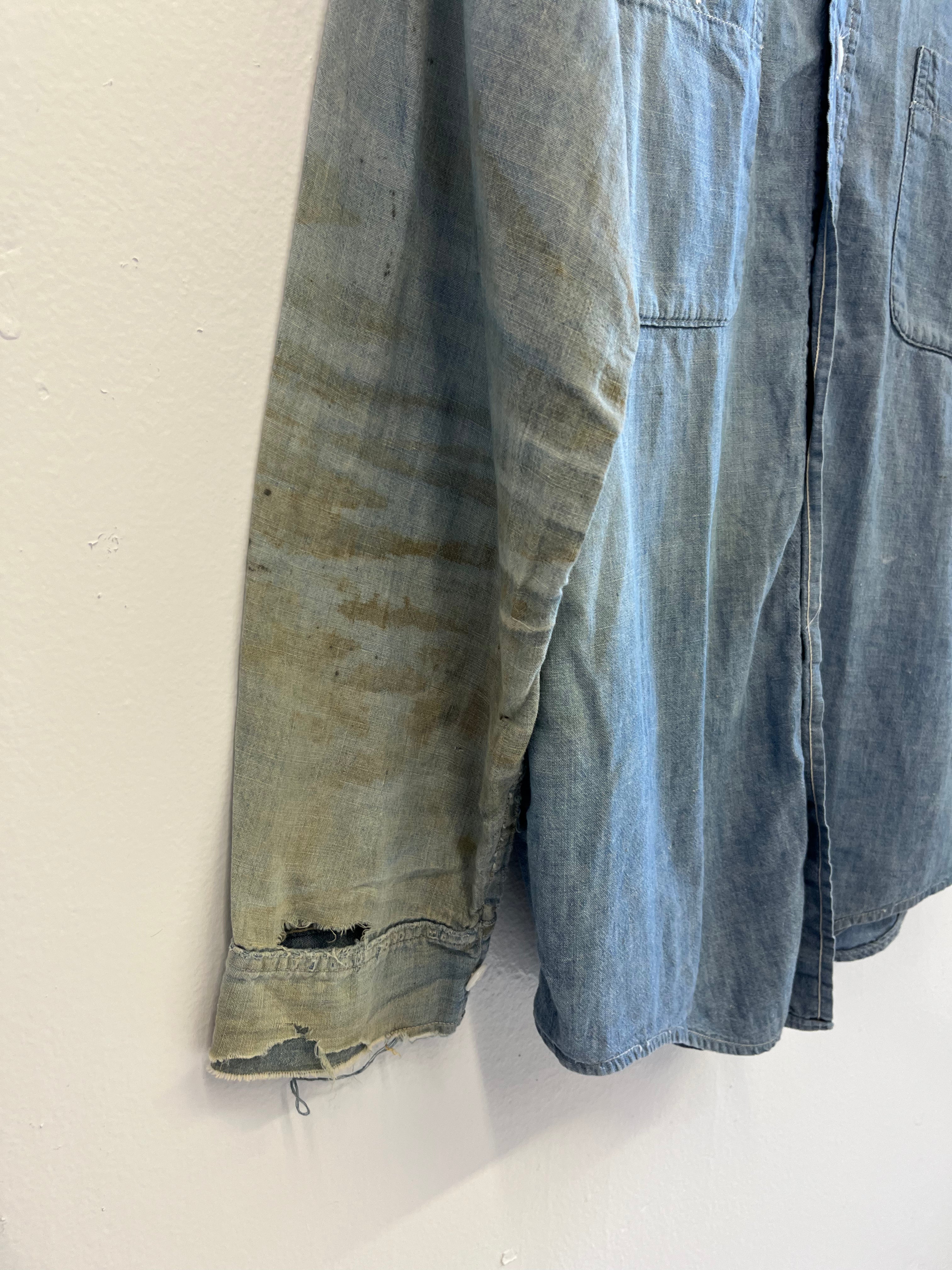 1950s Distressed Chambray Shirt with Overalls Fade - Light Blue - M