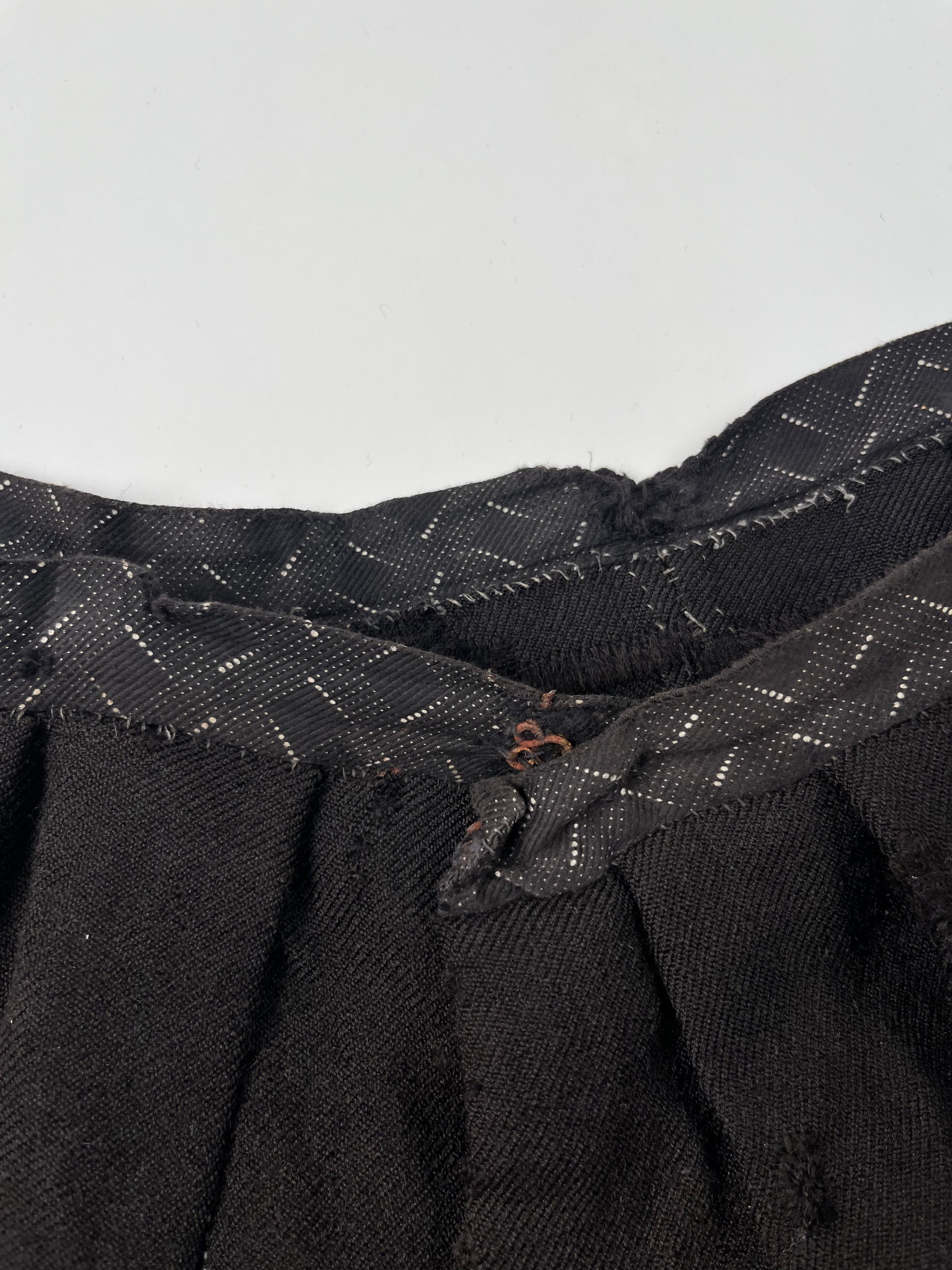 1910/20s French Peasant Skirt - Faded Black - 32