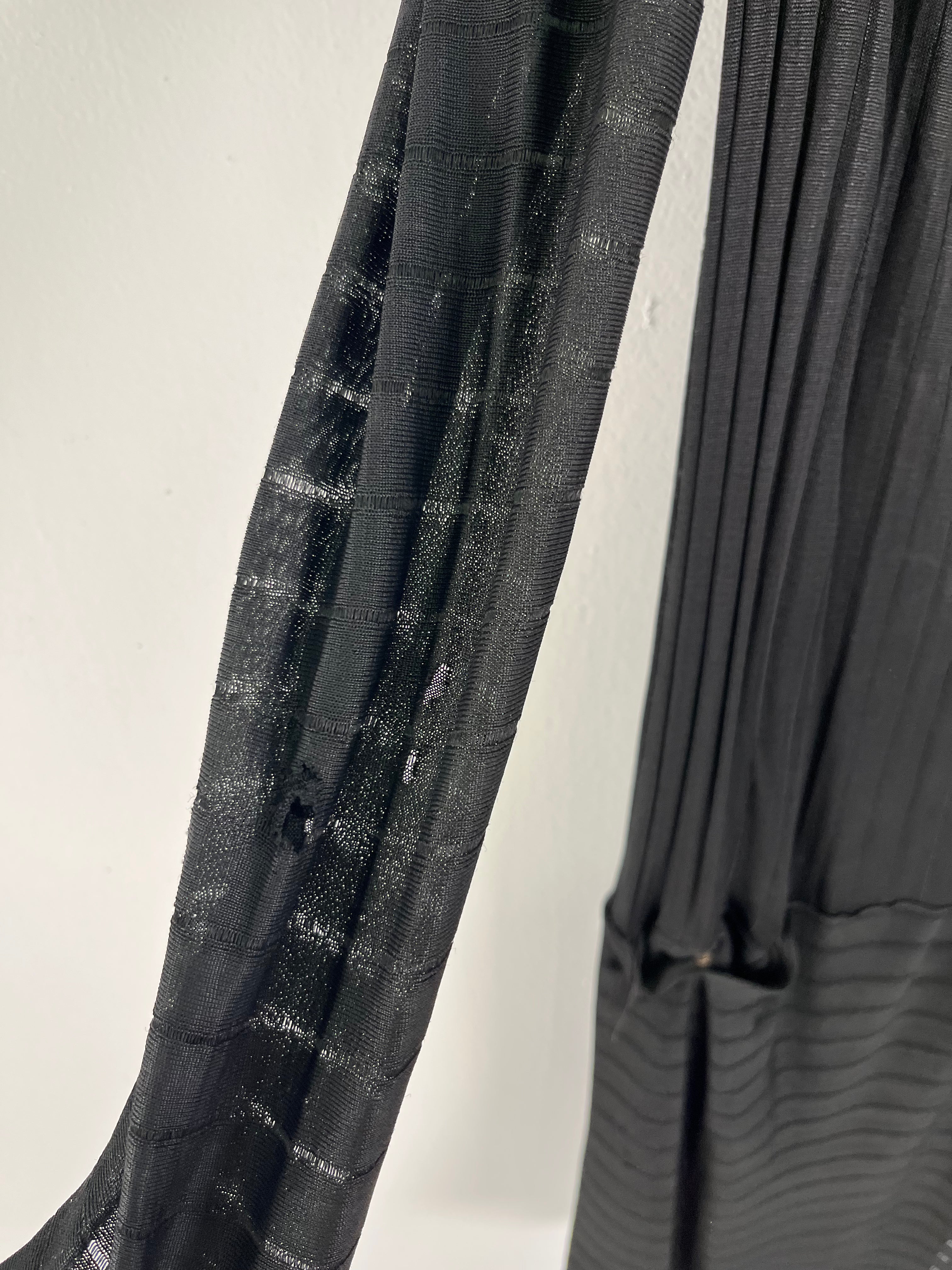 1920s French Distressed Flapper Dress - Black/Faded Black