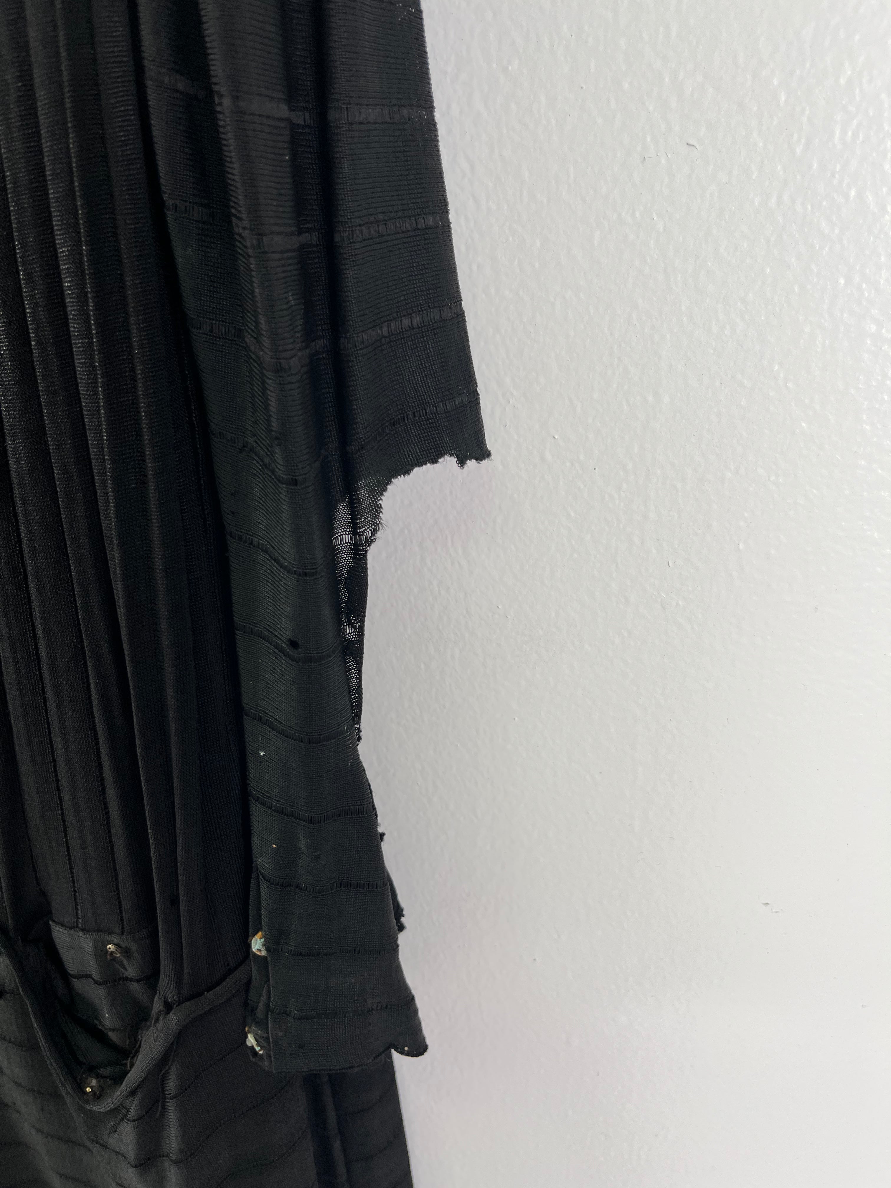 1920s French Distressed Flapper Dress - Black/Faded Black