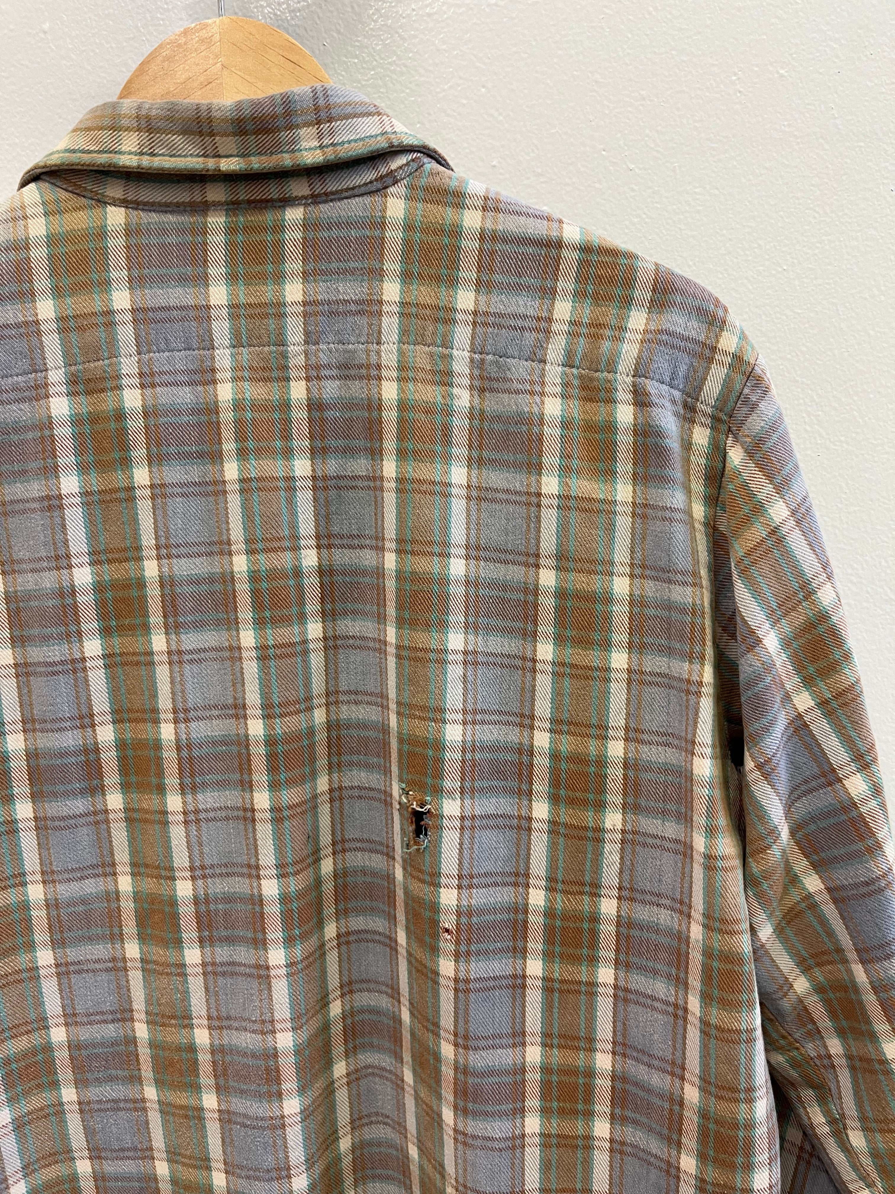 1960/70s Faded & Distressed Cotton Flannel - Periwinkle/Brown/Seafoam - L
