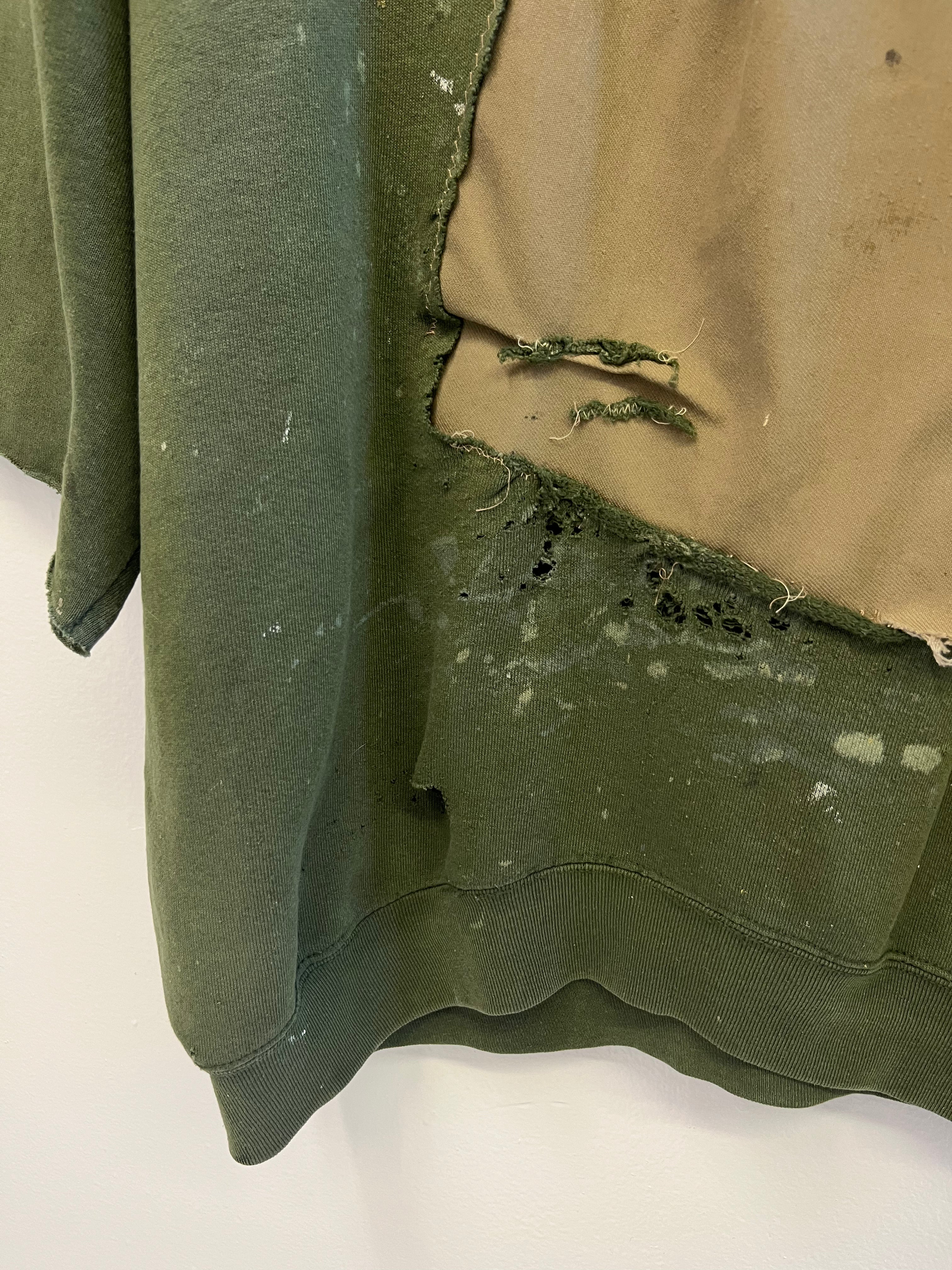 '90s Distressed and Patched Crewneck Sweatshirt - Moss Green - XL
