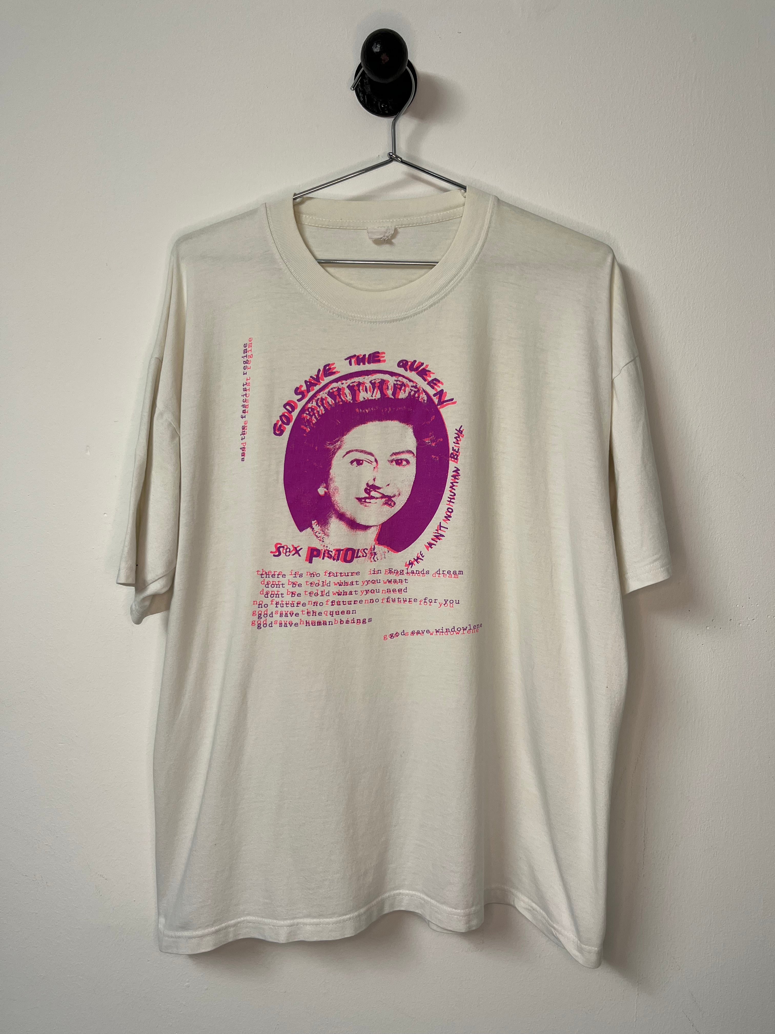 Maglietta T-Shirt Rest In Peace Regina Elizabeth II Uomo Donna Bambini Queens Platinum Jubilee 70 Anni P211888 Maglietta T-Shirt Rest In Peace Regina Elizabeth II Uomo Donna Bambini Queens Platinum Jubilee 70 Anni P211888