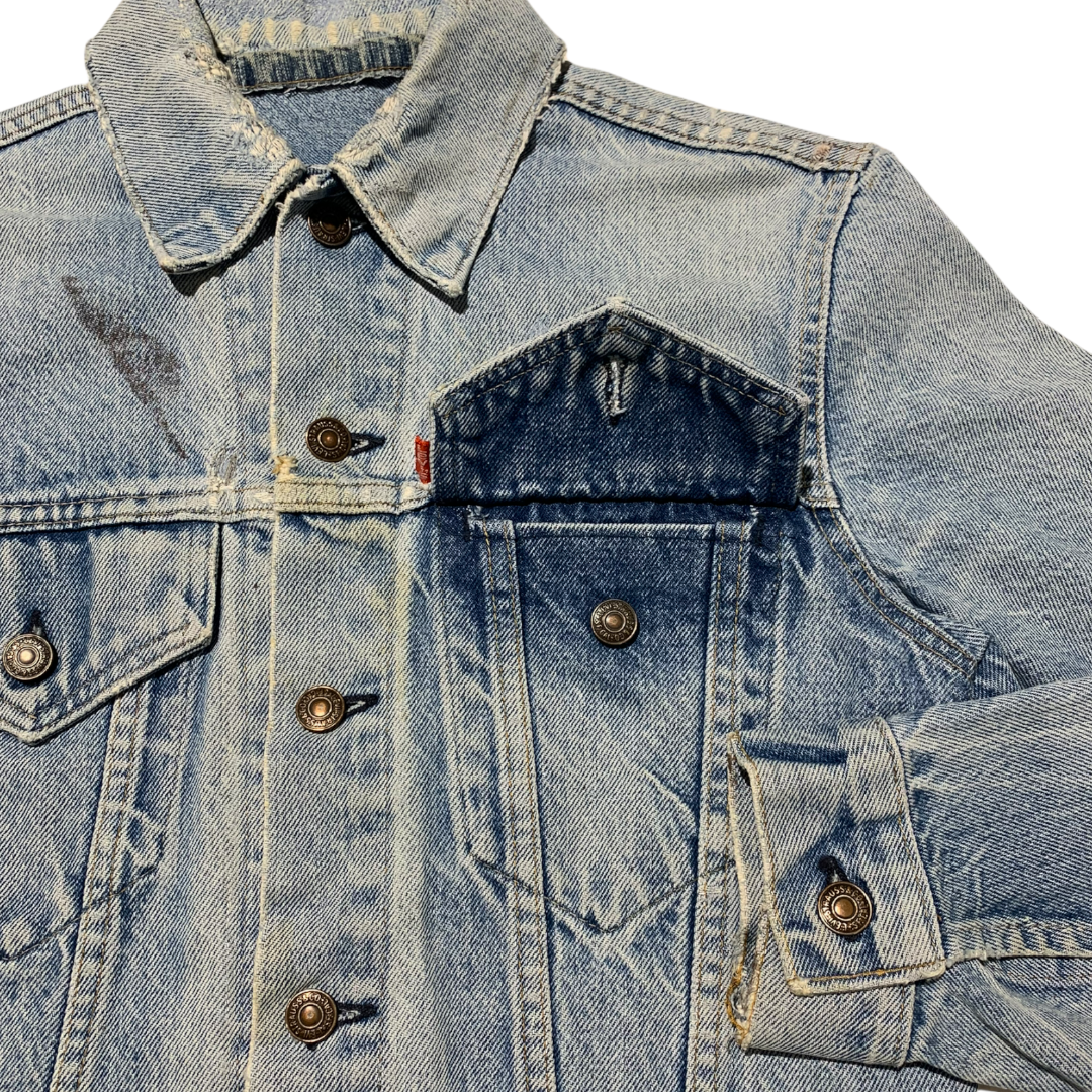 Repaired Sashiko Collar Vintage Levi’s Denim Jacket - Lightwash Blue - S